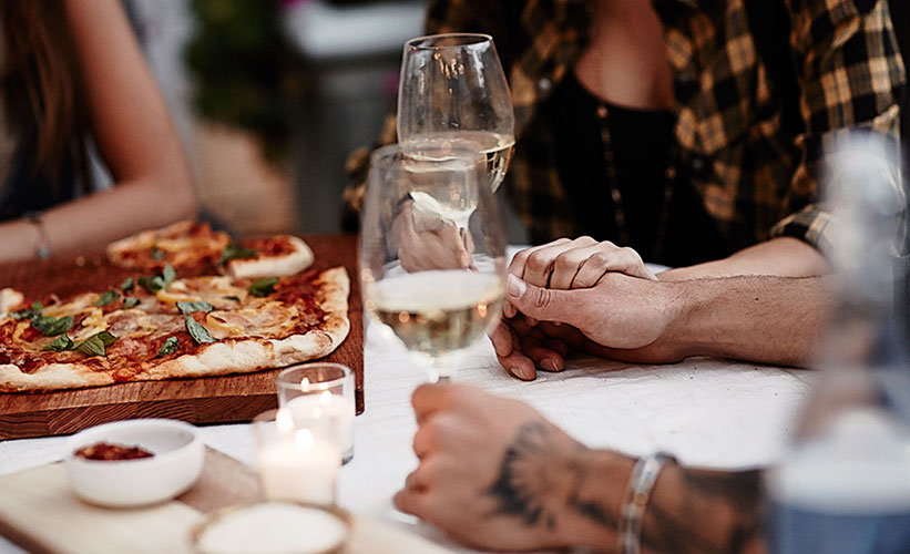 5 Ideas For Date Night In 5 Ideas For Date Night In