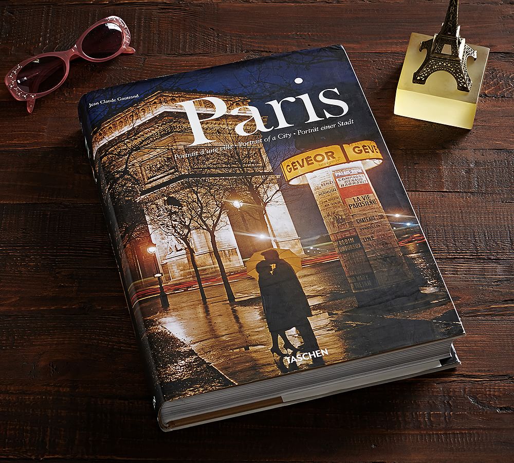 Online Designer Bedroom Paris Book
