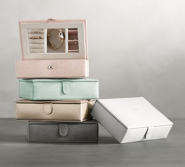 Pottery Barn - Holiday 2017 Gift Guide - Personalized Mckenna
