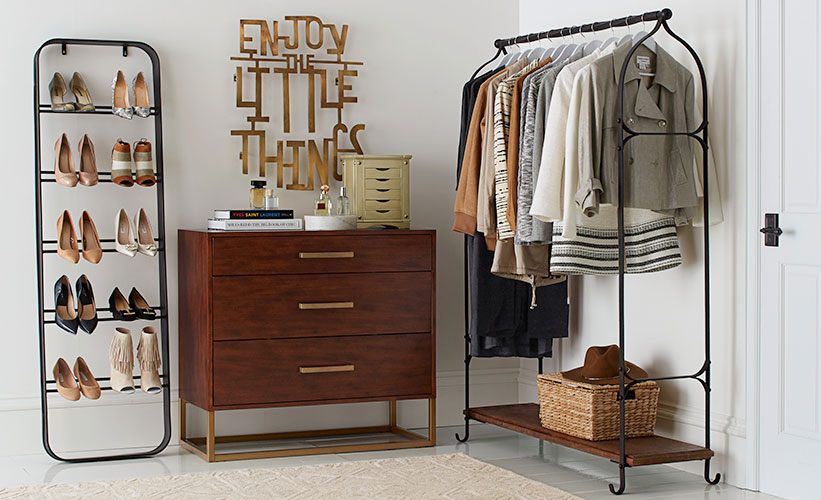 how-to-organize-a-closet-for-two-2 how-to-organize-a-closet-for-two-2