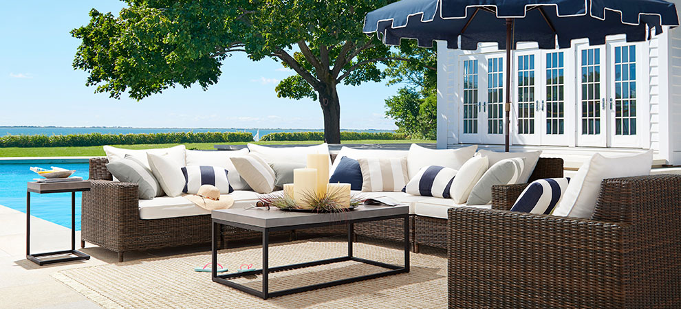 Torrey Square Outdoor Lounge Torrey Square Outdoor Lounge