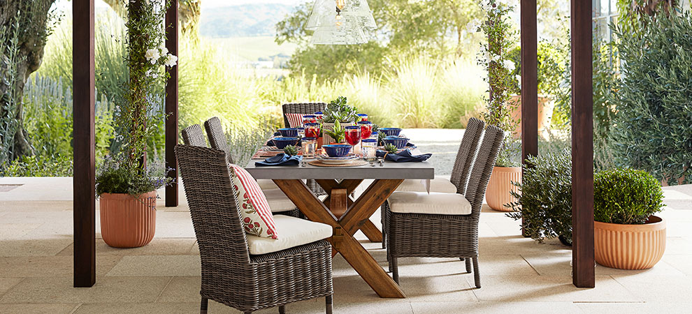 Abbott Huntington Outdoor Dining Abbott Huntington Outdoor Dining