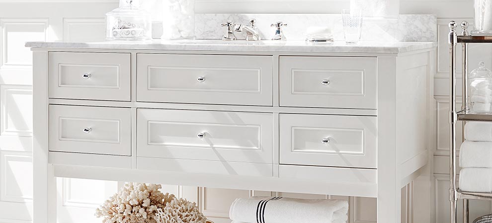 Pottery Barn Double Classic Preppy Bathroom Pottery Barn Double Classic Preppy Bathroom