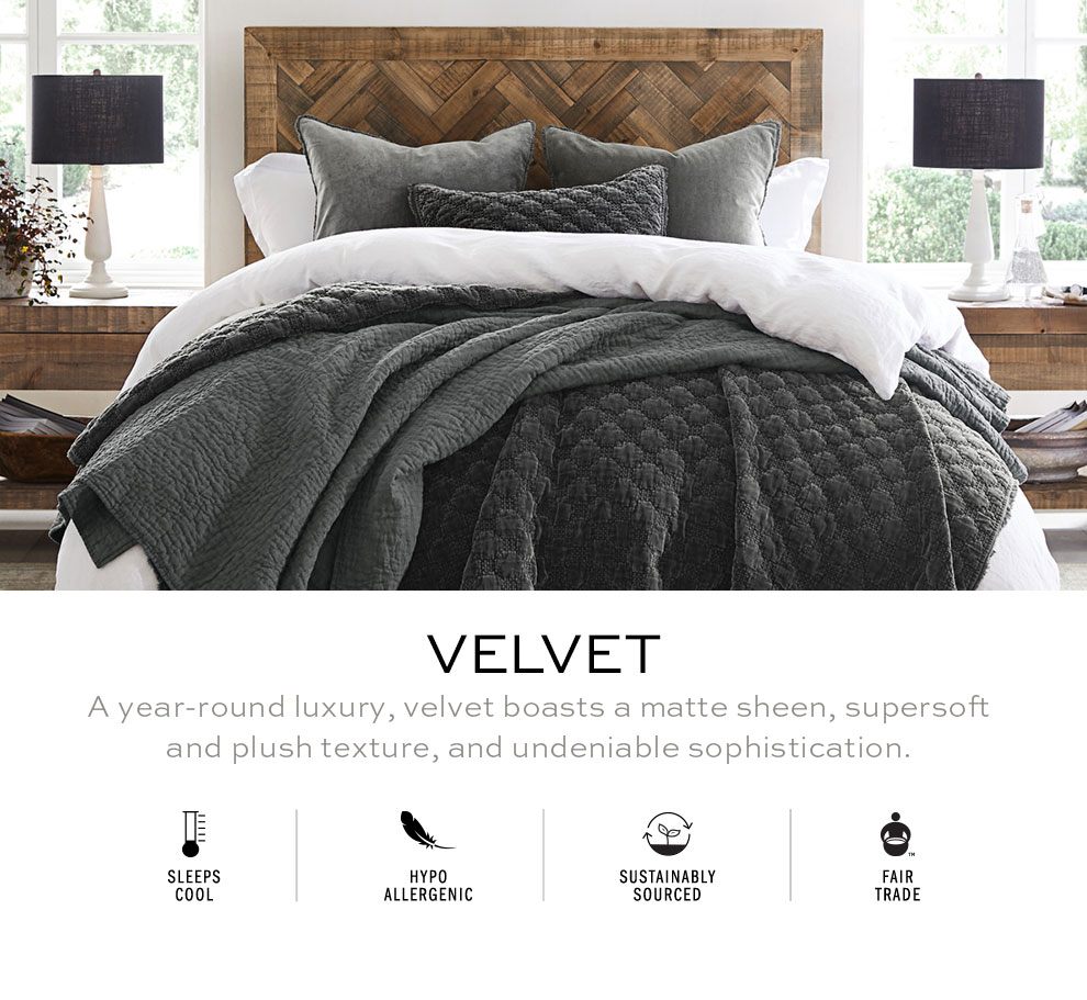 Quilts Coverlets 75 100 Velvet Bedding Shop Pottery Barn