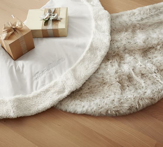 Ivory Velvet Tree Skirt with Faux Sheepskin Border Pottery Barn