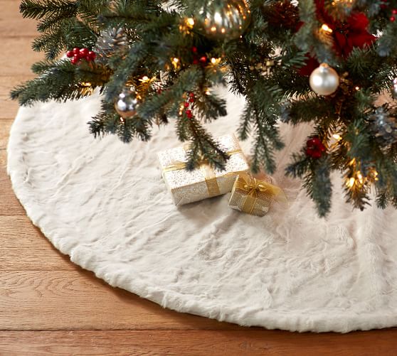 Pottery Barn Fur Tree Skirt 