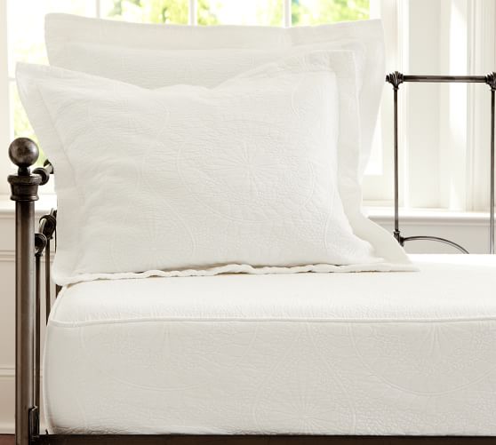 Marion Matelasse Daybed Cover Pottery Barn Marion Floral Matelasse Daybed Twin Mattress Cover, White ... - Marion Matelasse Daybed Cover Pottery Barn