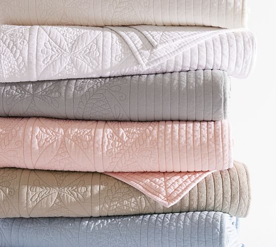 Hanna Quilt & Sham Pottery Barn