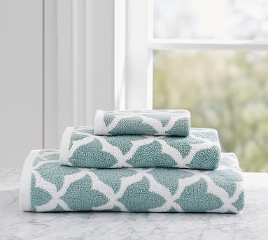 Marlo Jacquard Organic Bath Towel - Dark Porcelain Blue ...