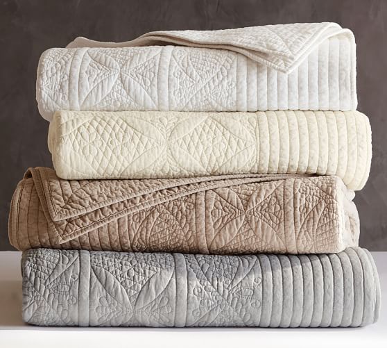 Hanna Quilt & Sham Pottery Barn
