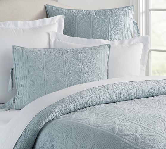 Hanna Quilt & Sham Pottery Barn
