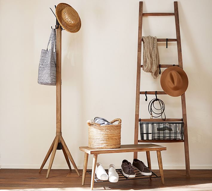 lucy coat rack pottery