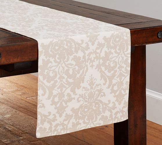 jacquard medallion table runner