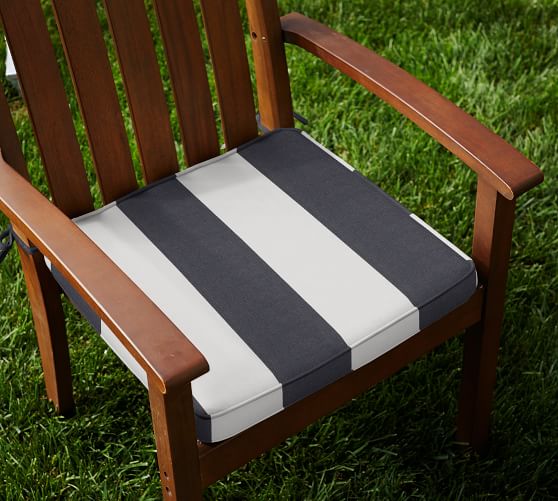 Sunbrella Piped Outdoor Dining Chair Cushion Stripe Pottery Barn Sunbrella Piped Outdoor Dining Chair Cushion Stripe