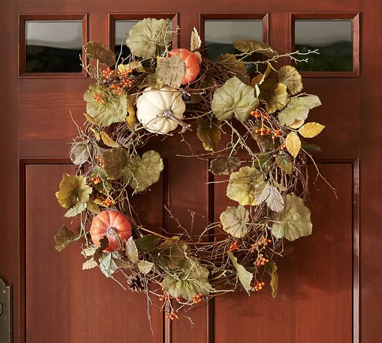 Lit Natural Pumpkin Wreath & Garland Pottery Barn