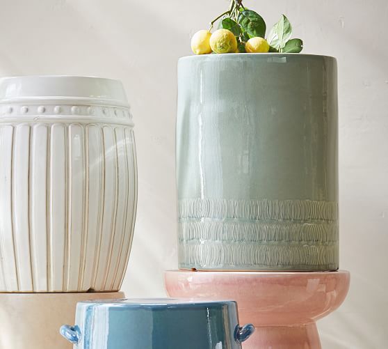 Outdoor Side Tables, Accent Tables & Small Patio Tables Pottery Barn