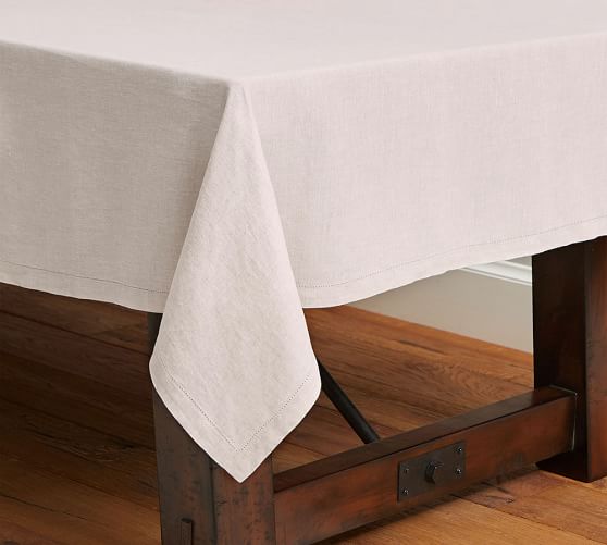 Tablecloths Table Runners amp Table Linens Pottery Barn