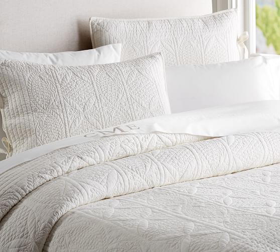 Hanna Quilt, King/Cal. King, Ivory Pottery Barn