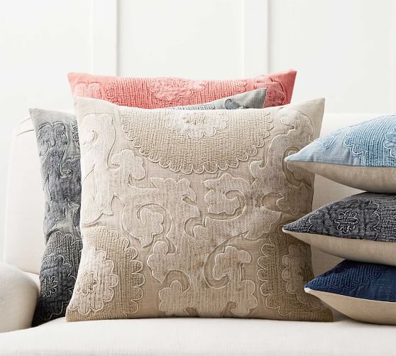 Pottery Barn Etienne Patchwork Floral Lumbar Pillow Cover Gray//Black New Rustic