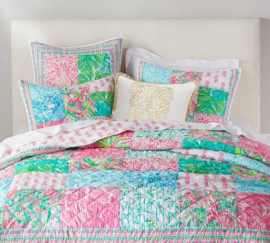 Pottery Barn Lilly Pulitzer Reversible Quilt In La Via Loca King