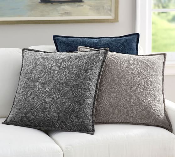 Caitilin Velvet Medallion Quilted Decorative Pillow Cover