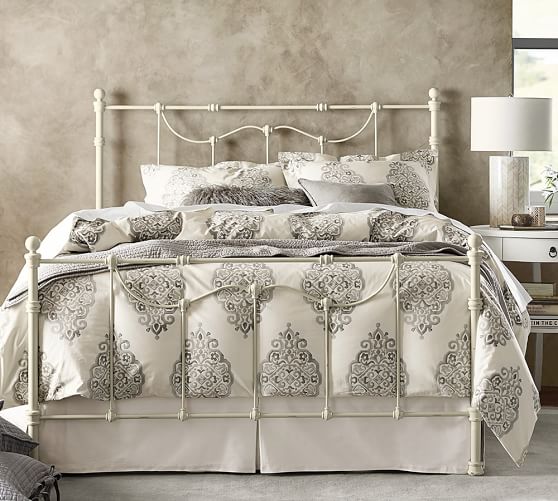 Twilight Asher Medallion Organic Percale Patterned Duvet Cover