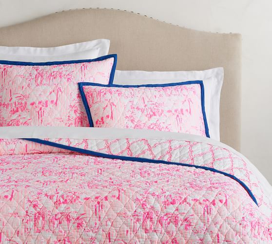 Lilly Pulitzer La Via Loca Reversible Quilt King Cal King Pink