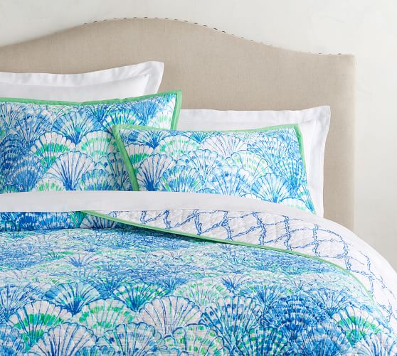 Lilly Pulitzer Oh Shello Reversible Quilt King Cal King Blue