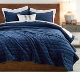 Velvet Tufted Quilt, Full/Queen, Stormy Blue