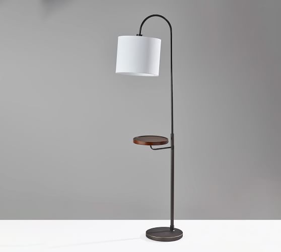 floor lamp with usb charging port