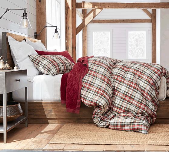 Big Daddy S Antiques Reclaimed Wood Bed Wooden Beds Pottery Barn