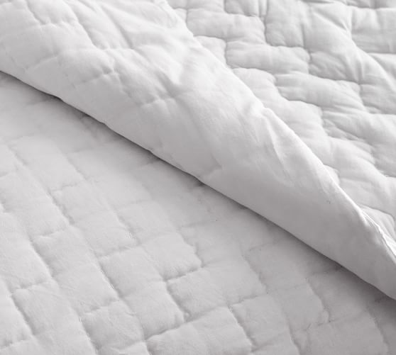 Quilts & Coverlets Pottery Barn