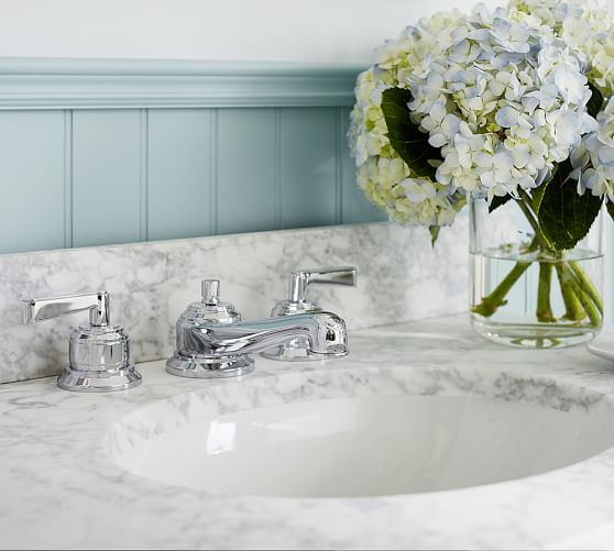 Covington LeverHandle Widespread Bathroom Faucet, Antique Brass Finish